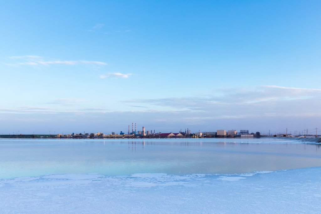 lithium rich salt lake in china